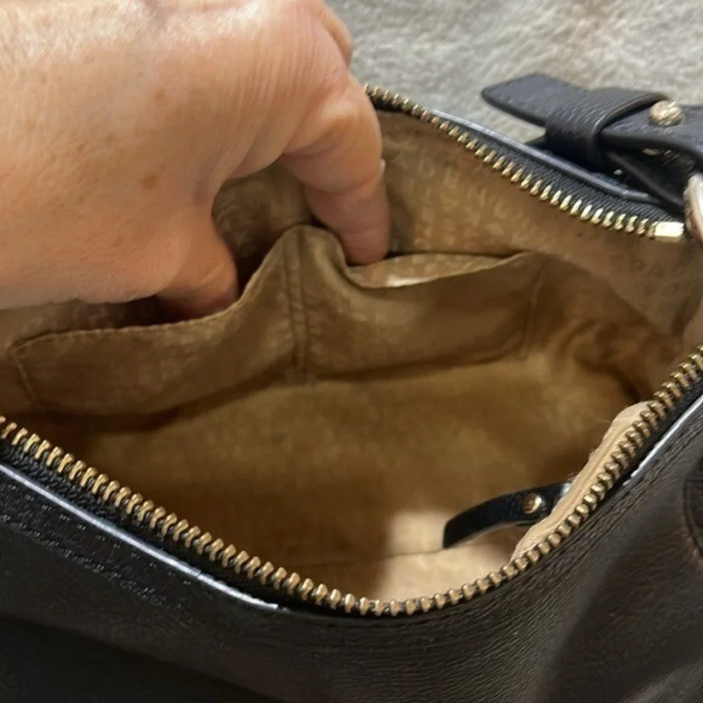 Kate Spade‎ 90's Y2K Style Black Leather Crossbody Zip Bag 11.5